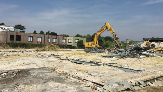 Chantier en cours de démolition